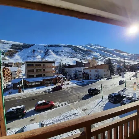 Résidence Le Waala , Face Aux Pistes Appartement *